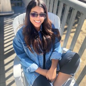 Meet your Posher, Amber